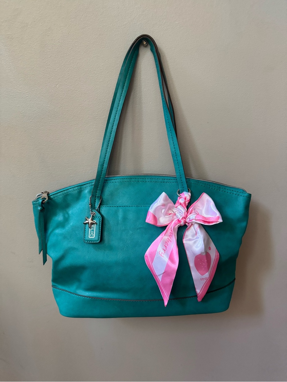 Relic Teal Shoulder Tote Bag with Pink Bow Accent